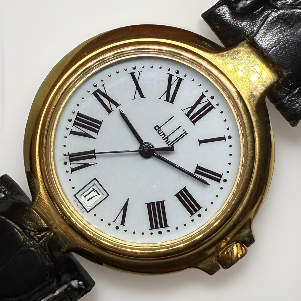 Vintage Dunhill Swiss Quartz Gold Tone Roman Numeral Date Men's Dress Watch 32mm